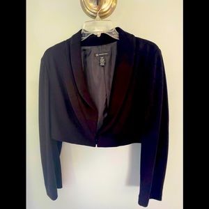 Black cropped blazer